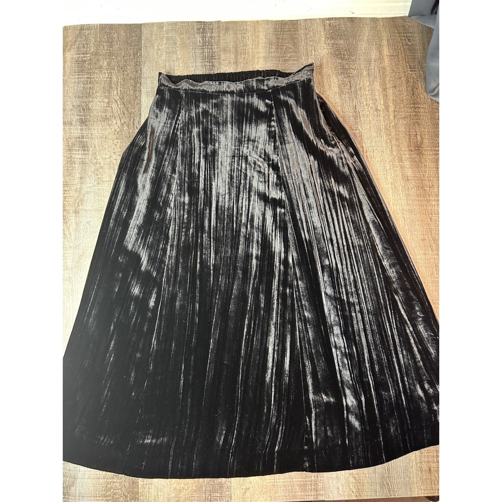 Garnet Hill Black Silk Blend Crushed Velvet Pleated Midi Skirt Size 6 Whimsigoth